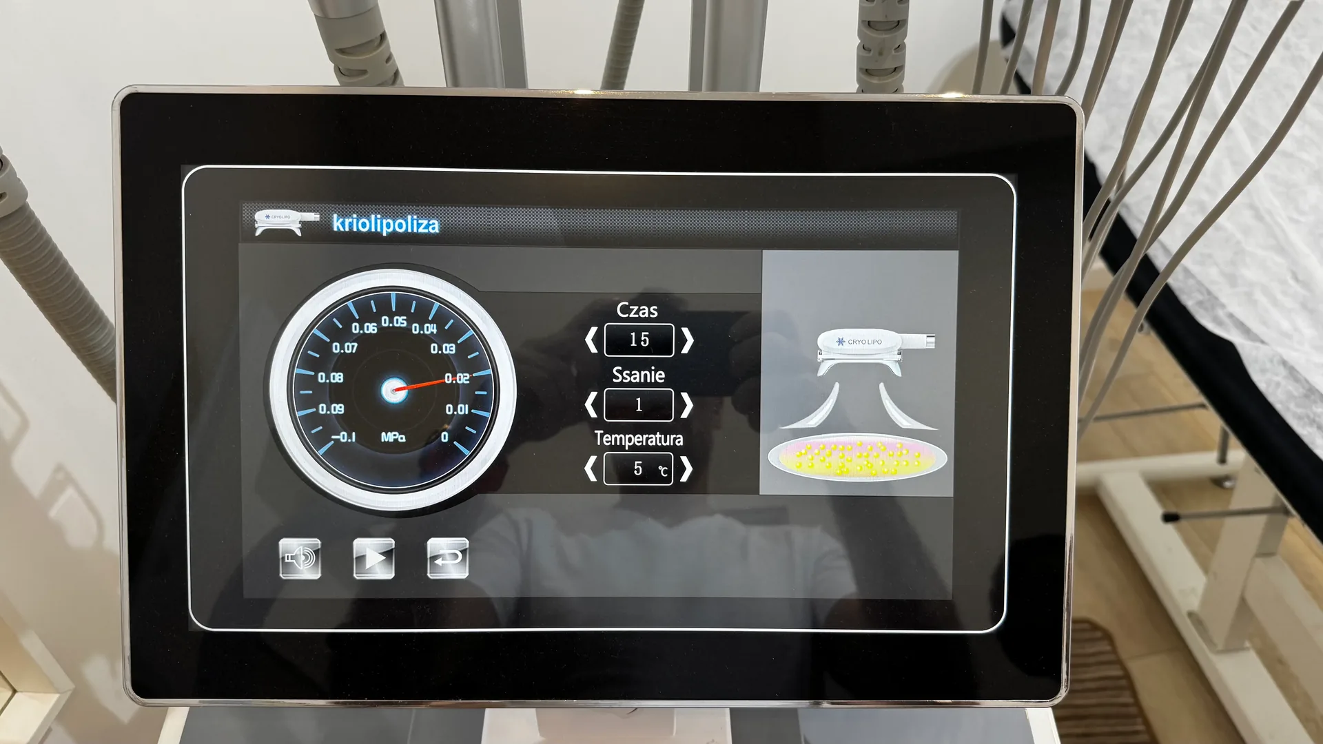 Beauty Planet 3D Contour panel showing vacuum and RF settings