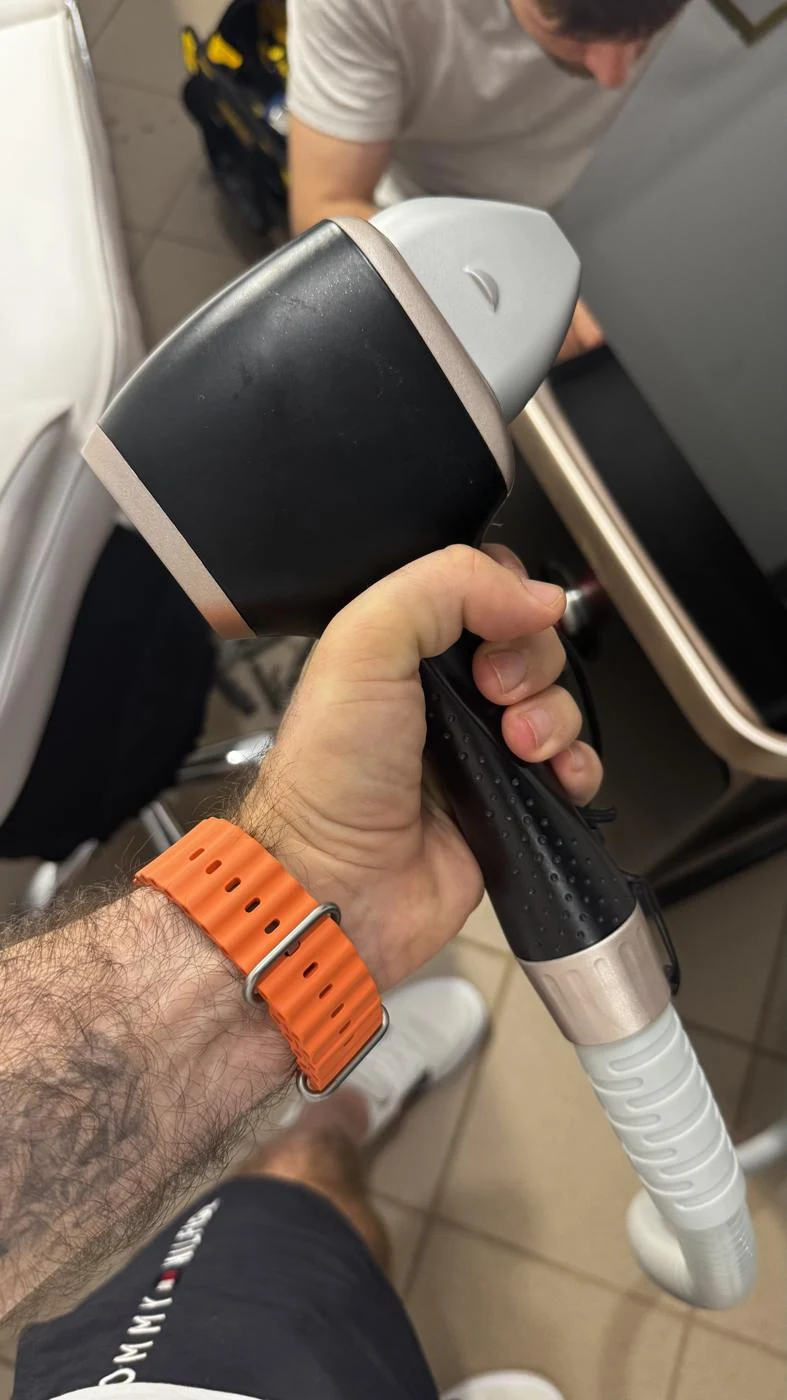 Głowica zabiegowa lasera ESTELASE POWER P-808L